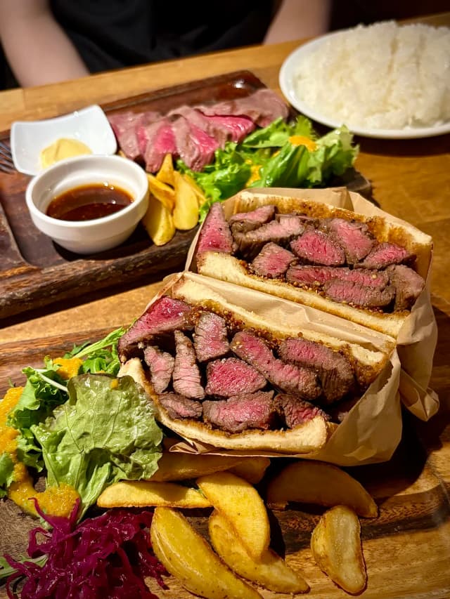 Let's find the charm of Tokyo you haven't discovered yet.