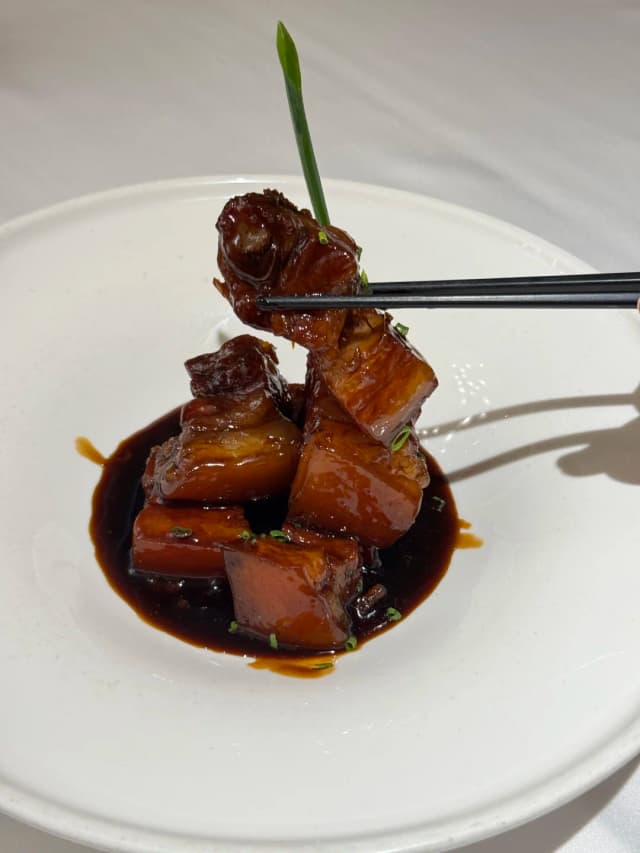 This is Shanghai cuisine with both tradition and innovation, perfectly executed as refined home cooking.
