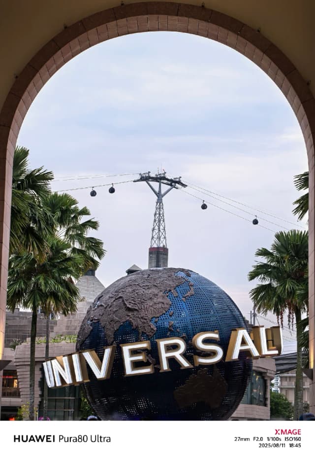 For the ultimate family or resort vacation, stay on Sentosa for easy access to Universal Studios and the island's beaches.