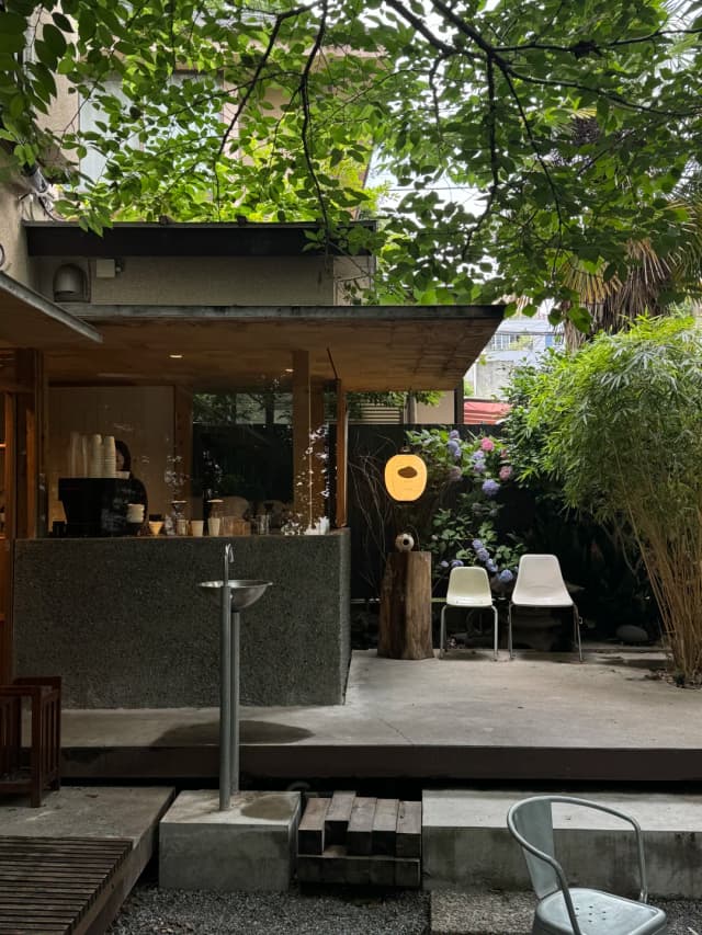 At GLITCH, one of Asia's 50 Best coffee shops, you first choose from over a dozen types of beans and then select your brewing method for a truly personalized cup.