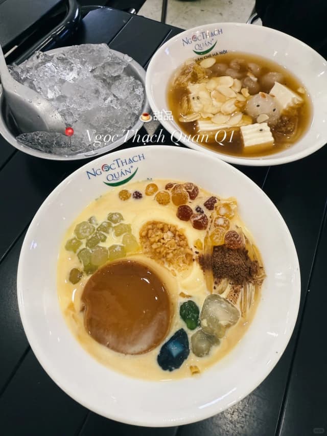 What makes it special is that they add a whole pudding right into your bowl—so delicious!