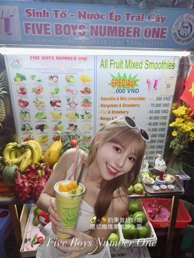 If the durian you open isn't meaty enough, the owner will go into their home and get more from their freezer to top you up.