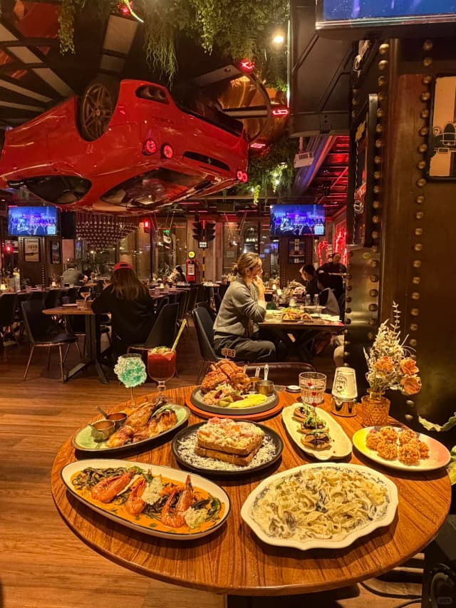 This car-themed restaurant on the Bund has the perfect atmosphere for a date night or birthday celebration, with an incredible view of the Oriental Pearl Tower right outside.