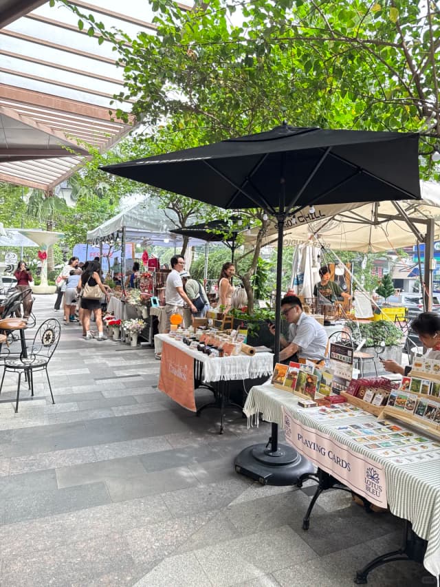 The newly renovated MUJI on Le Thanh Ton is bigger and better, aiming to bring the full 'Japanese life aesthetics' experience right to the heart of Saigon.