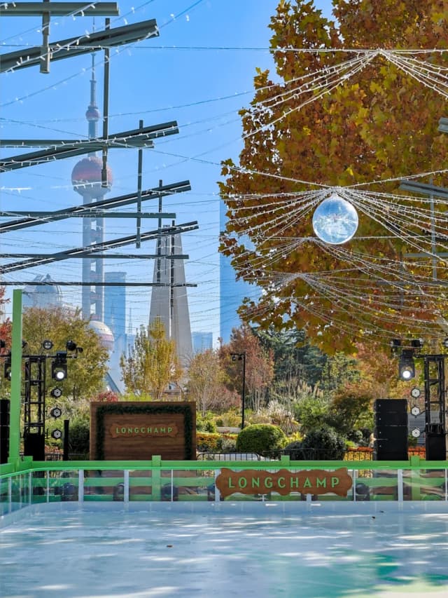 Shanghai has so many resources to enrich yourself, from free lectures and skill-building courses to city-wide book clubs.